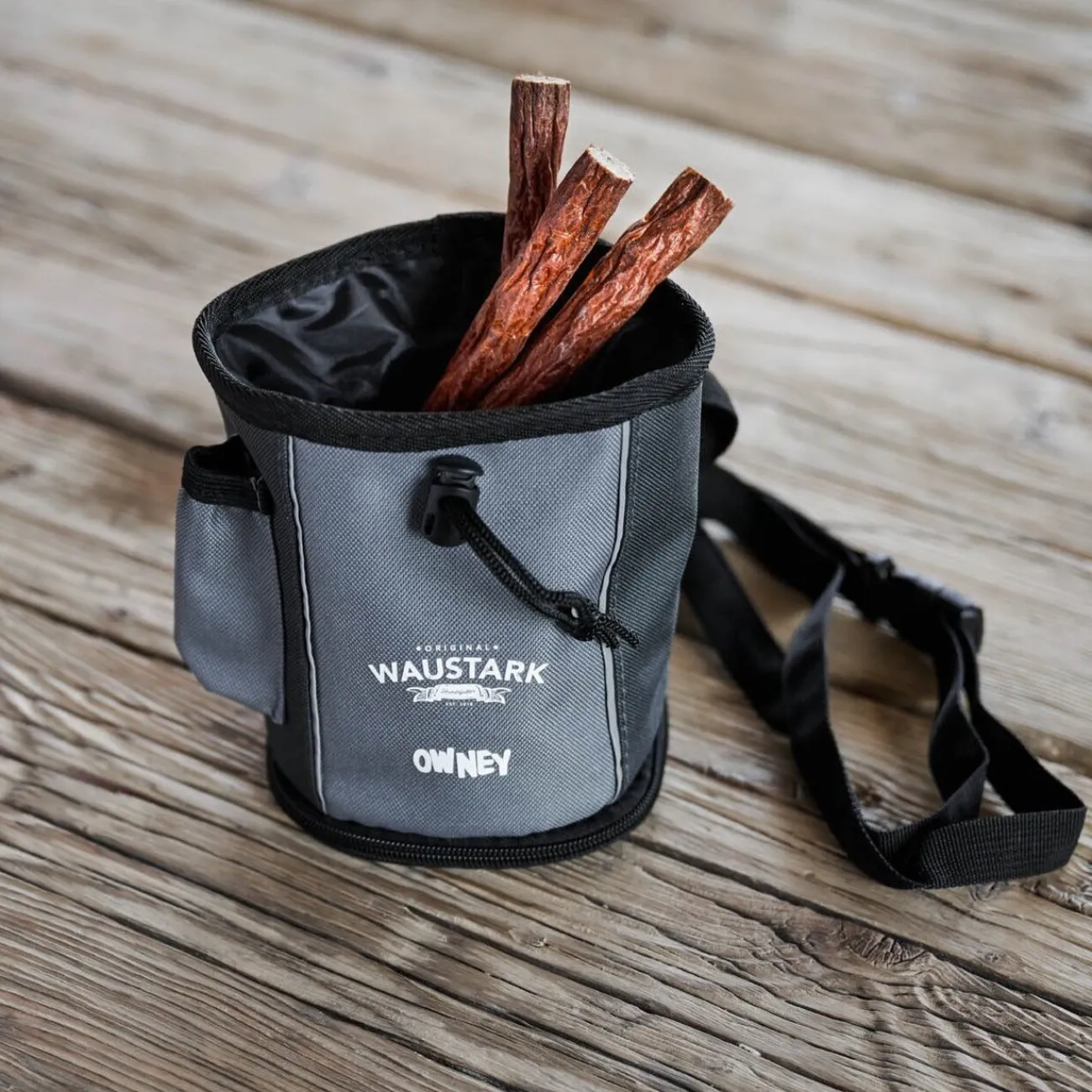 Waustark Ausbildung & Erziehung | Hundezubehör- Goody Bag Pro XL Snacktasche mit Kotbeutelhalter anthrazit